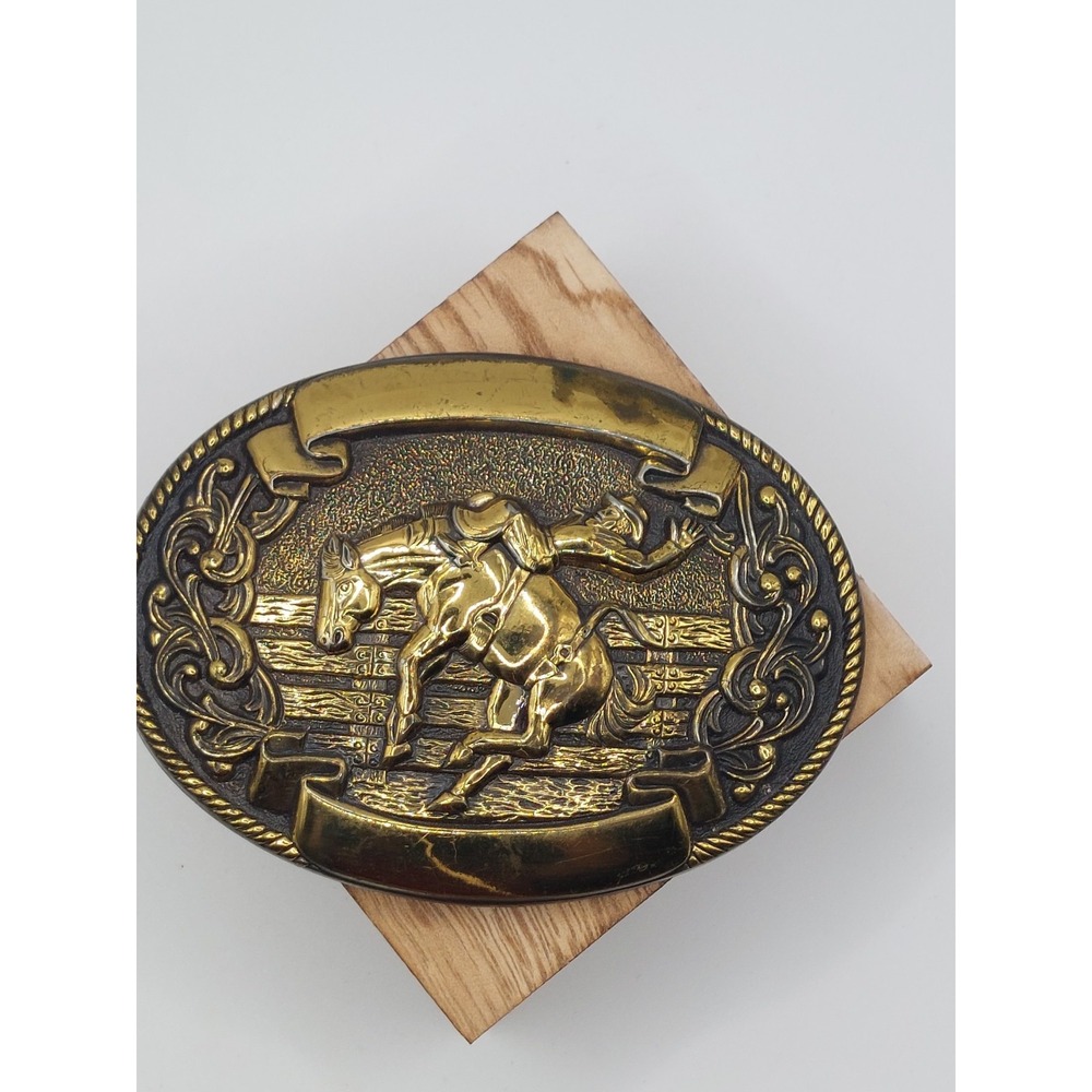 Vintage Western Cowboy Rodeo Bucking Horse Rider Belt Buckle Made USA Gold Oval - Picture 3 of 9